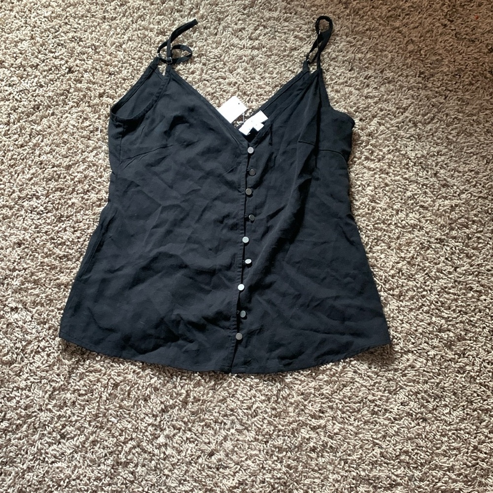 URBAN DAISY BLACK TOP